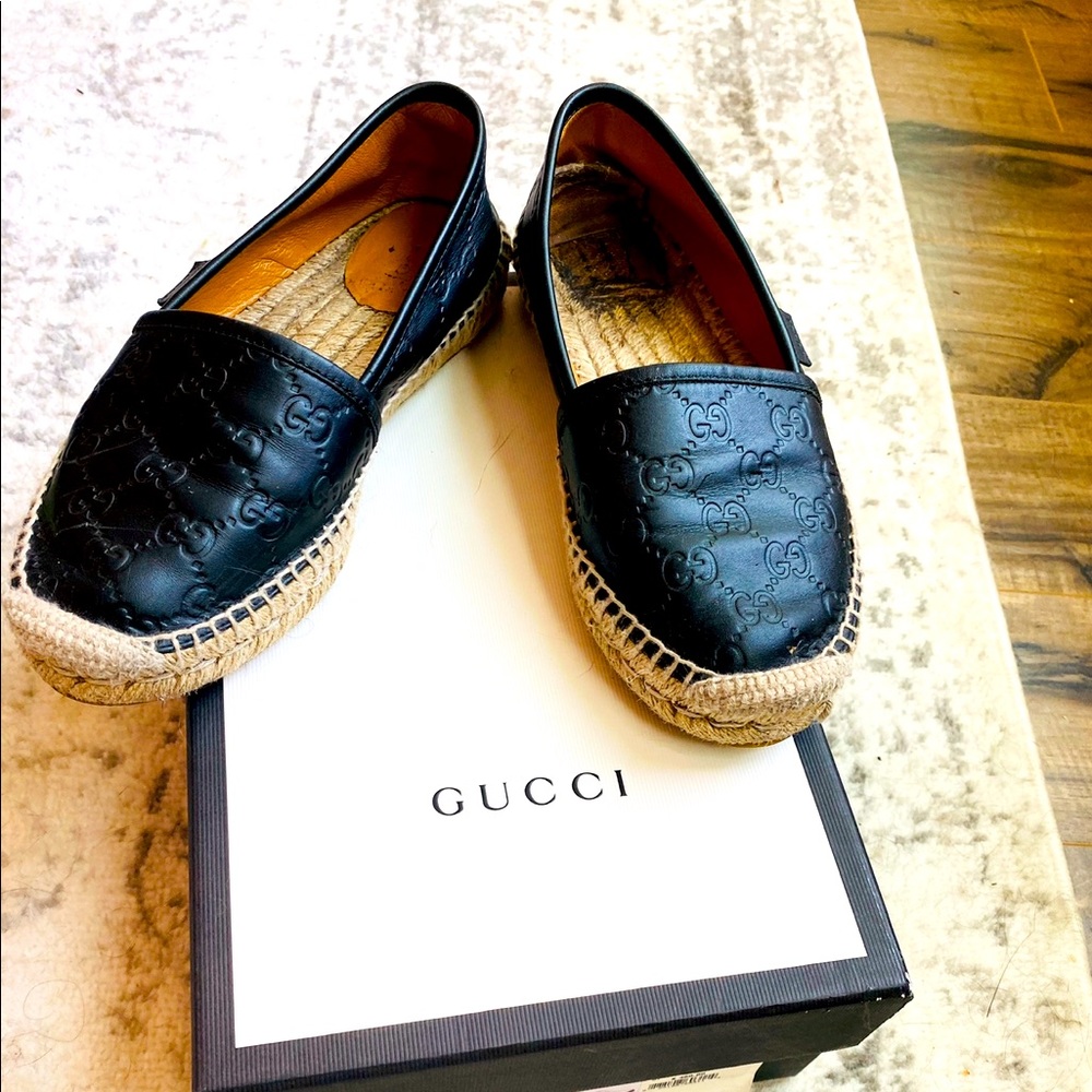Gucci espadrilles, size 7 womens